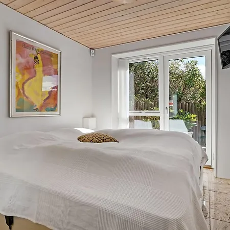 Vakantiehuis Ejvind - 100m From The Sea By Interhome